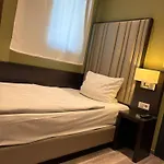 Hotel Athen Frankfurt Airport
