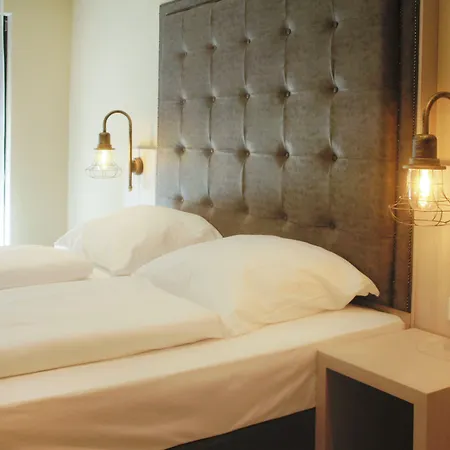 Athen Frankfurt Airport 3* كلسترباخ