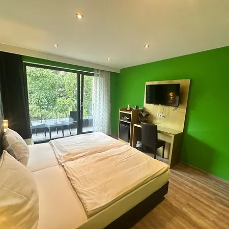 Athen Frankfurt Airport 호텔