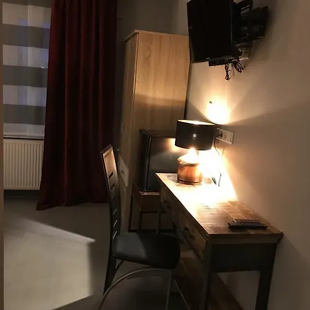 ホテル Athen Frankfurt Airport ケルステルバッハ