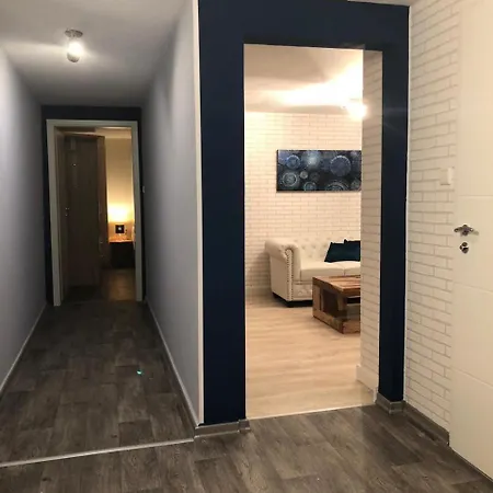 ホテル Athen Frankfurt Airport 3*