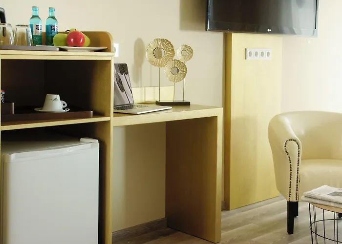 Athen Frankfurt Airport 호텔 3*